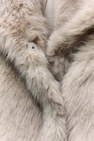 Salome - Luxurious Faux Fur Coat -  For Women | Made for Comfort