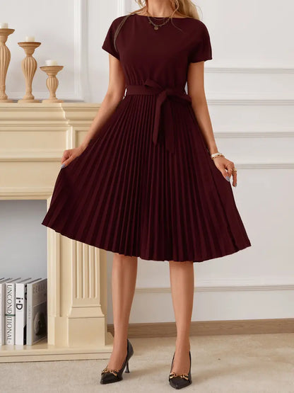 Women's Luxurious Solid Colour Pleated Dress | Ideal for Summer