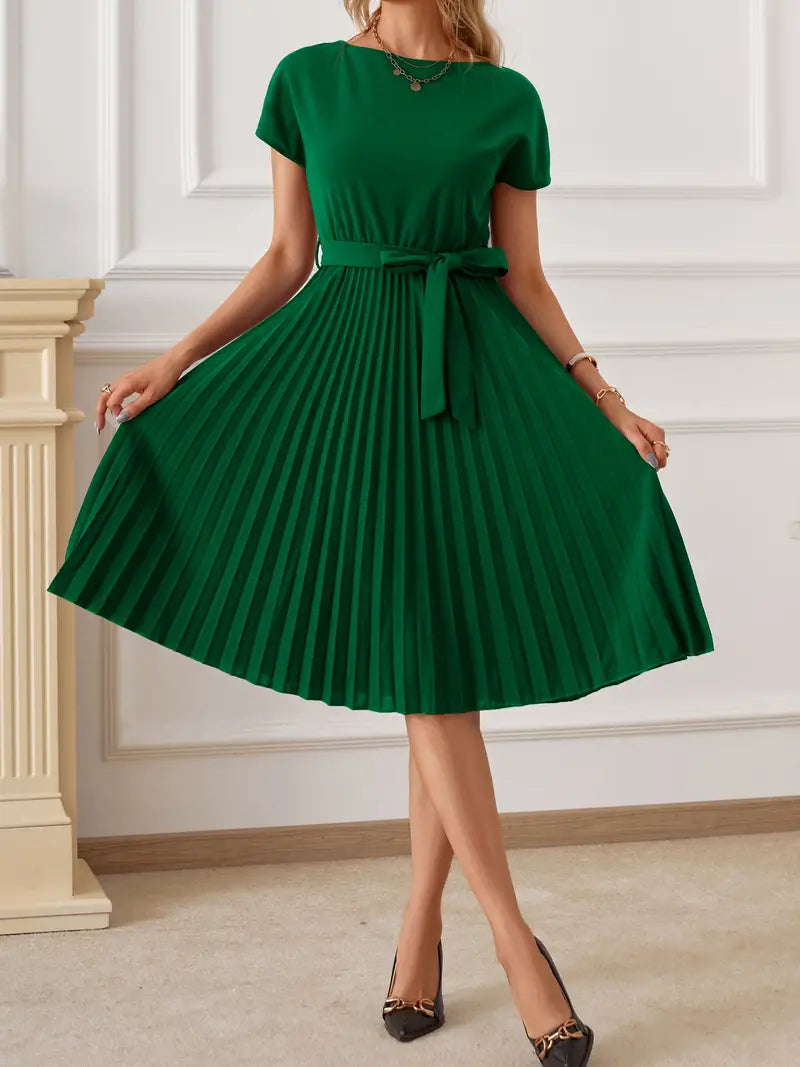 Women's Luxurious Solid Colour Pleated Dress | Ideal for Summer