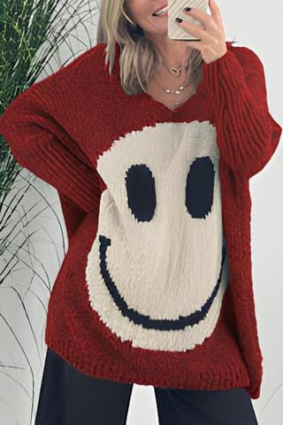 Tina - Sweater - Casual - Smiley Print - Ideal for Winter