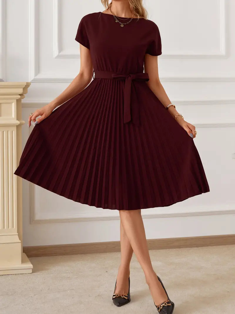 Women's Luxurious Solid Colour Pleated Dress | Ideal for Summer