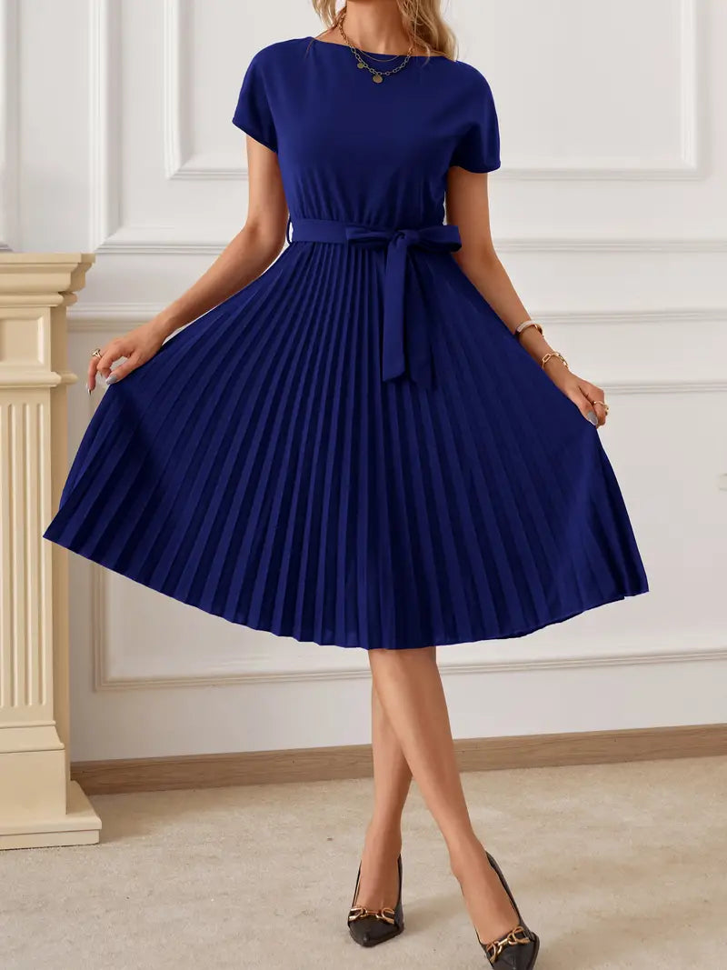 Women's Luxurious Solid Colour Pleated Dress | Ideal for Summer