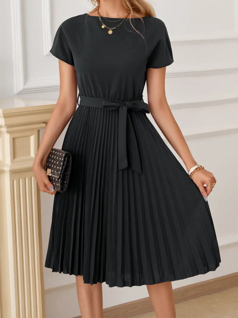 Women's Luxurious Solid Colour Pleated Dress | Ideal for Summer